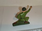 bnk jc Figurina de plastic - Starlux - soldat cu proiectil aruncator - incomplet
