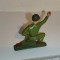 bnk jc Figurina de plastic - Starlux - soldat cu proiectil aruncator - incomplet