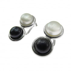 Cercei tip clips din argint cu perle alb si negru foto