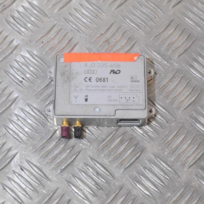 Amplificator de antena AUDI Q5 8R 2009 OEM: 8J0035456 1377722
