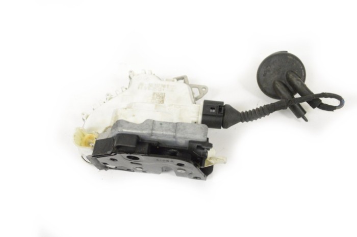 &Icirc;ncuietoare ușă dreapta față AUDI A5 Sportback 8TA 2016 OEM: 8J2837016E 13921839
