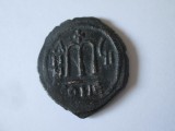 Rară! Monedă antică din bronz Follis Imperiul Bizantin:Tiberius II Constantin 40 Nummi 580-581 A.D.? Diam.=30-33 mm,greutate=13,20 gr,grosime=2 mmame
