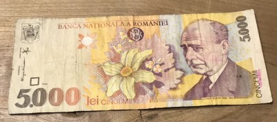 (1) Romania bancnota 5000 lei 1998 foto