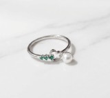 Cumpara ieftin Inel Argint 925 Nature s Heart , Design cu Perla E i Cristale Smarald