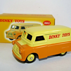 Macheta BEDFORD VAN - Dinky Toys