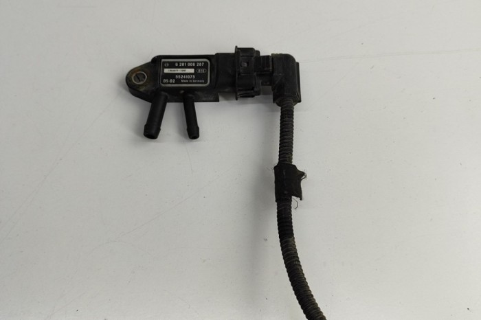 Senzor de presiune DPF IVECO DAILY V Furgon/Estate 2013 OEM: 55241075,0281006287 29054074