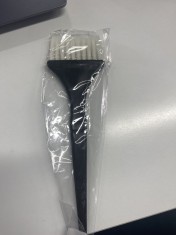 Perie de vopsit parul, neagra