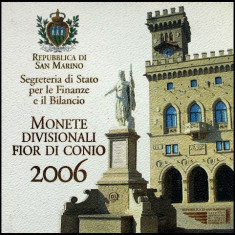 SAN MARINO 2006 - Set monetarie + 5 euro Ag ( 925/18 gr/32 mm )- folder / BU