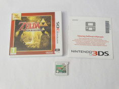 Joc consola Nintendo 3DS 2DS - The Legend of Zelda a Link Between Worlds foto