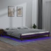 VidaXL Cadru de pat LED, maro miere, 200x200 cm, lemn masiv
