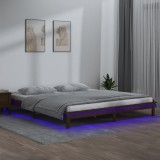 VidaXL Cadru de pat cu LED, maro miere, 200x200 cm, lemn masiv