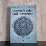 Barbara Hand Clow, Gerry Clow - Alchimia celor nouă dimensiuni. 2011&ndash;2012: profeții, cercuri din lanuri și nouă dimensiuni ale conștiinței