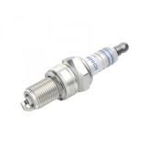 Bujie scanteie Bosch pentru VW Jetta, Scirocco, Passat, Polo, Golf, T3, Mitsubishi Colt, Lancer, Galant, Eclipse
