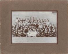 BM Preot catolic confirmare copii Transilvania Imperiul austro-ungar foto