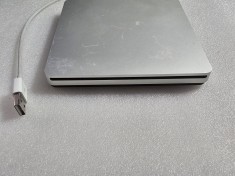 DVD Writer extern Apple SuperDrive A1379, USB, Gri - poze reale foto