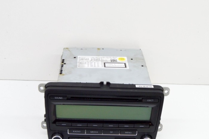 Unitate radio CD VW PASSAT Variant B7 365 2011 OEM: 1K0035186AB,7647204360 17248610