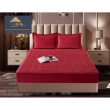 Cumpara ieftin Topper Saltea/Husa de pat matlasata si 2 fete de perne din catifea, cu elastic, model tip topper 180x200 - JO834