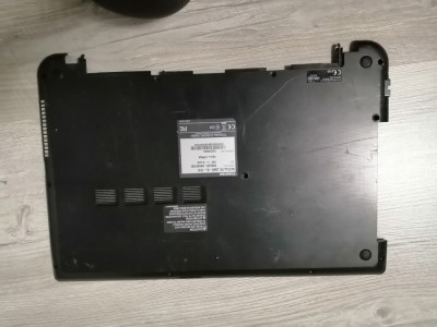 Carcasa Bottomcase Toshiba satellite L50D - B, L50 - B ---- A178 foto