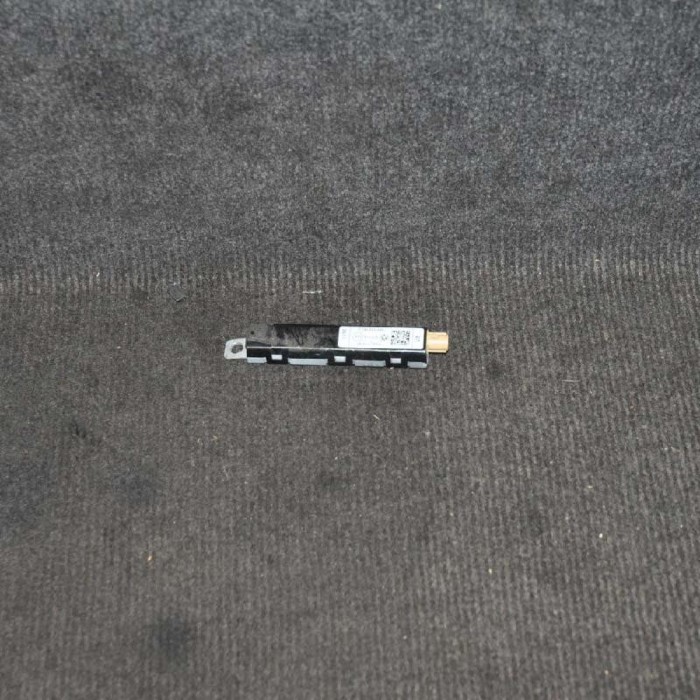 Amplificator de antena VW PASSAT B7 362 2010 OEM: 3AF035552A | 2105793