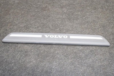 Ornament prag dreapta față VOLVO V40 Hatchback 2017 OEM: 31265842 10878327 foto