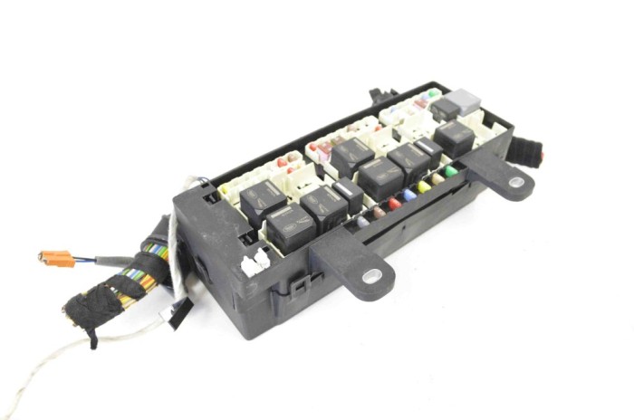 Panou de siguranțe JAGUAR F-PACE X761 2017 OEM: HK83-14A067-FA