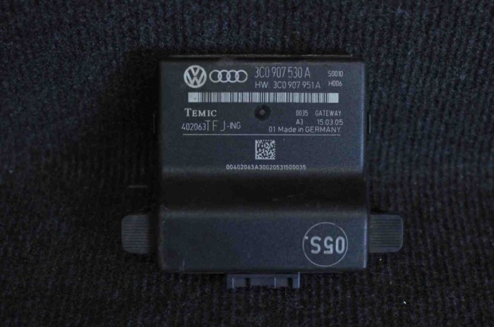 Unitate de control Gateway VW PASSAT B6 3C2 2005 OEM: 3C0907530A,3C0907951A 1500539