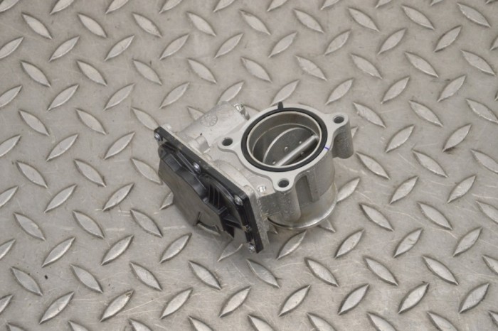 Corp clapetă KIA XCEED CD 2022 OEM: 35150-08200 18098761