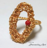 B58. Inel cu coral rosu, fir metalic de gilt crosetat manual, Auriu, 5.6 cm, 46 - 56, RavariuArt