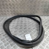 Garnitura de cauciuc haion NISSAN JUKE F16 2024 OEM: 90830-6PA0D 31054237