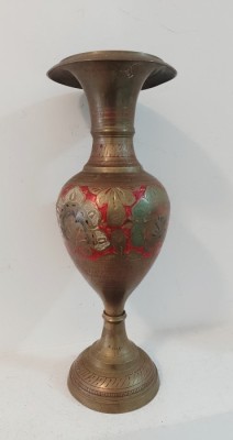 Superbă vaza din bronz masiv gravata integral manual foto