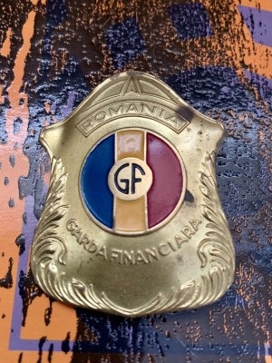 insignă garda financiară foto