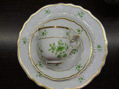 SET / SERVICIU MIC DEJUN DECORAT MANUAL DIN PORTELAN HOLLOHAZA foto