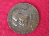 medalie fondatorii ziarului Universul ,Luigi Cazavillan si Popescu