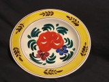 Farfurie romaneasca pictata perioada RSR anii 70 realizata la Sighisoara !