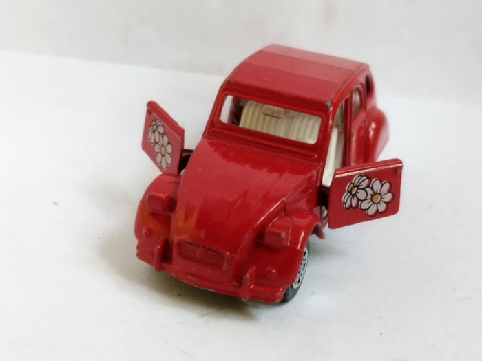 bnk jc Corgi Citroen 2C