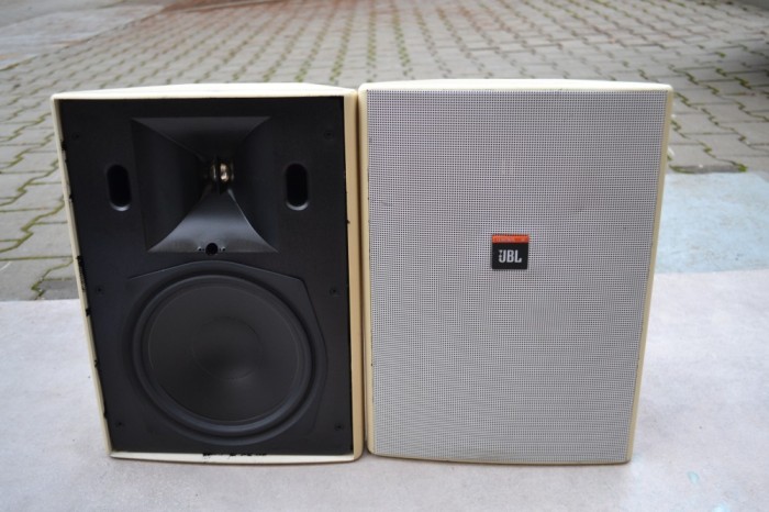 Boxe JBL Control 28 Proffessional