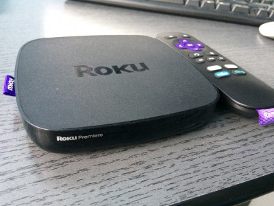 Roku Premiere Streaming Media Player (4620X) with 4K Ultra HD Support foto