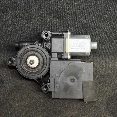 Motor macara geam ușă dreapta față VW PASSAT B6 3C2 2008 OEM: 1K0959792N 1133880 foto