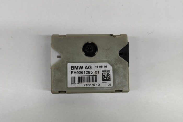 Amplificator de antena BMW 5 F10 2013 OEM: 9261095 | 22314936
