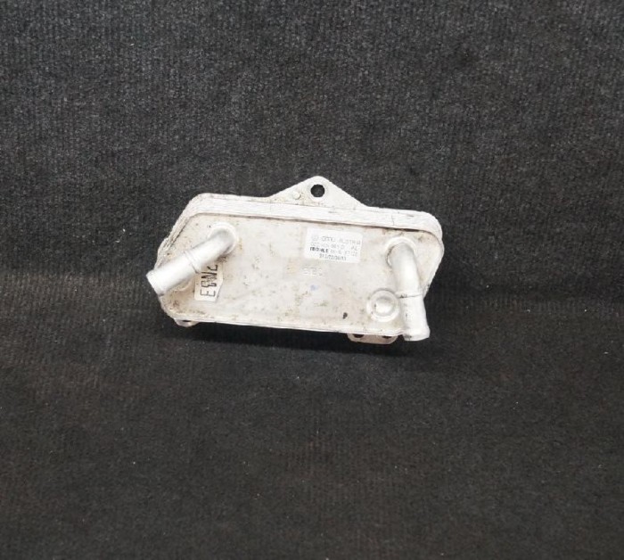 Răcitor de ulei AUDI A3 Limousine 8VS, 8VM 2015 OEM: 02E409061D | 1967765