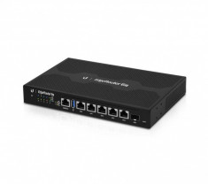 Ubiquiti EdgeRouter ER-6P; 6xGigabit LAN, 1xSFP Gigabit, 1x USB3.0, 5 ports x 24V passive 2-pair/4-pair PoE, 3.4 million pps, 1 GHz CPU foto
