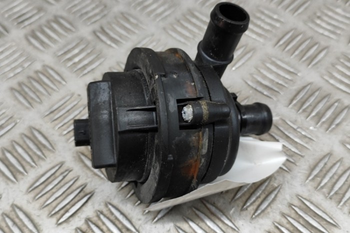 Pompa de apa auxiliara JAGUAR I-PACE X590 2019 OEM: J9D3-18D475-AA,J9D3-8501-AA 23232199