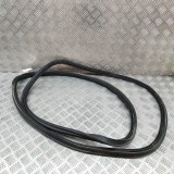 Garnitura de cauciuc haion PORSCHE MACAN 95B 2015 OEM: 95B827705B,95B.827.705.B 27396597
