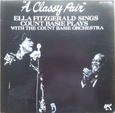 Vinil Ella Fitzgerald Sings Count Basie Plays &amp;lrm;&amp;ndash; A Classy Pair (VG++) foto