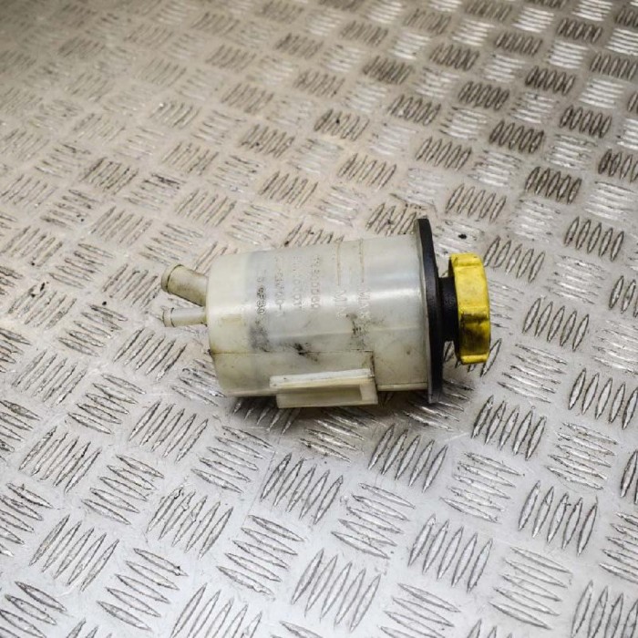 Rezervor pompa servodirecție LAND ROVER RANGE ROVER IV L405 2012 OEM: YC15-3R700-A 2785969