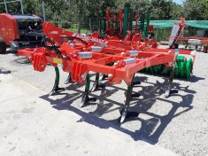Agro-Masz Runner 30 Cultivator de miriste, gruber de 3 metri foto