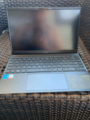 Laptop ASUS ZenBook 13 UX325EA cu procesor Intel? Core? i5 foto