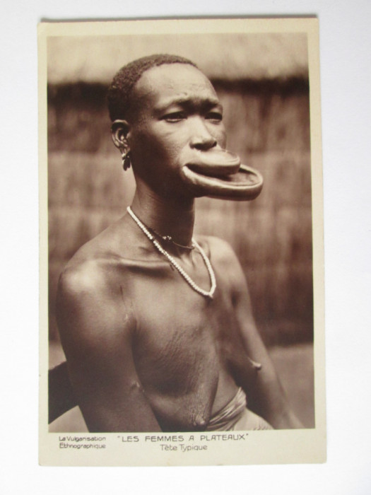 Carte postala foto franceza femeie africana cu tava din Ciad,necirculata anii 20