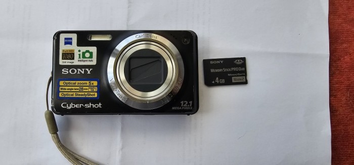 Aparat foto digital Sony Cyber-shot DSC-W270 ,12.1MP + CARD 4 GB , FUNCTIONEAZA .