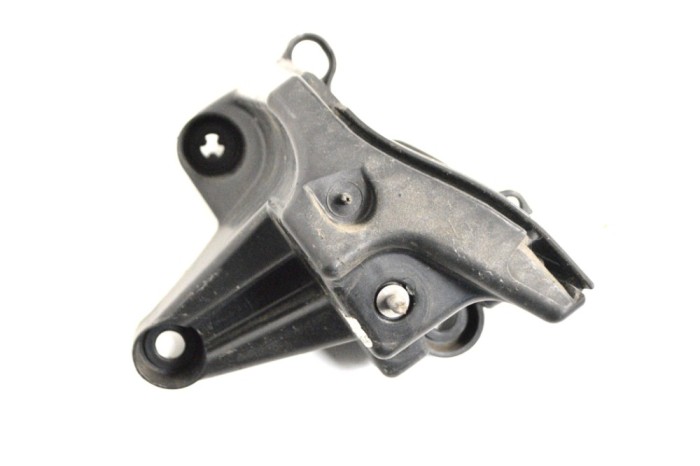 Suport bara de protecție st&acirc;nga spate PEUGEOT 3008 2015 OEM: 9683342880 13881949